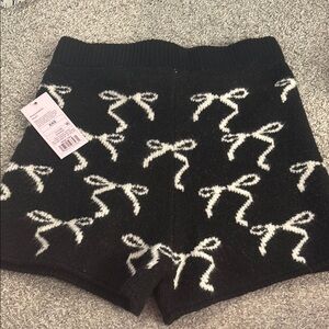 Wild Fable High Waist Black and White Bow Patterned Shorts
